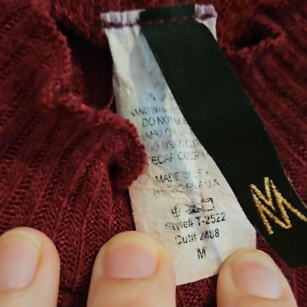Burgundy Ribbed Bell Sleeve Crop Top Size Medium